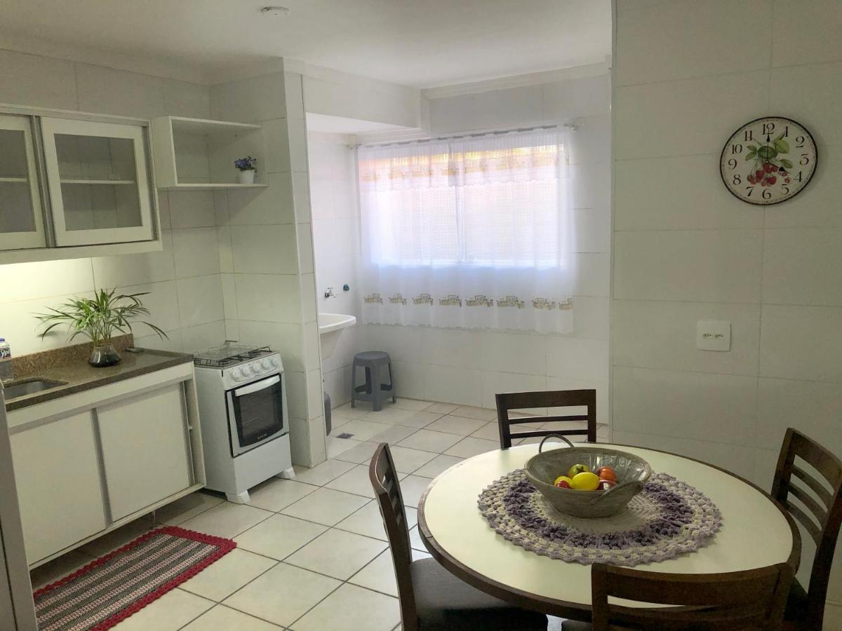 Apartamentos Grandes - 3 Quartos Com Suite بيراسيكابا المظهر الخارجي الصورة