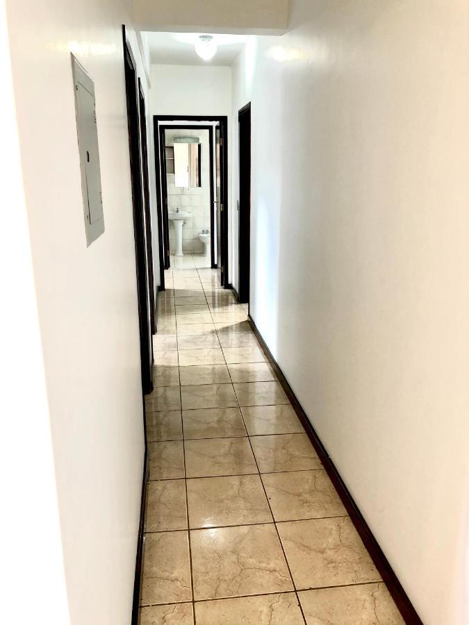 Apartamentos Grandes - 3 Quartos Com Suite بيراسيكابا المظهر الخارجي الصورة