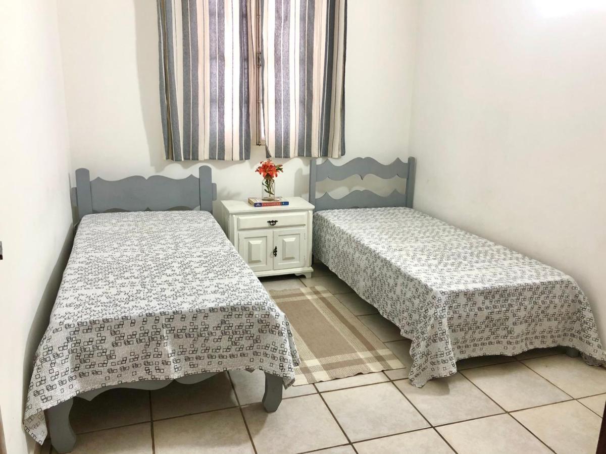 Apartamentos Grandes - 3 Quartos Com Suite بيراسيكابا المظهر الخارجي الصورة