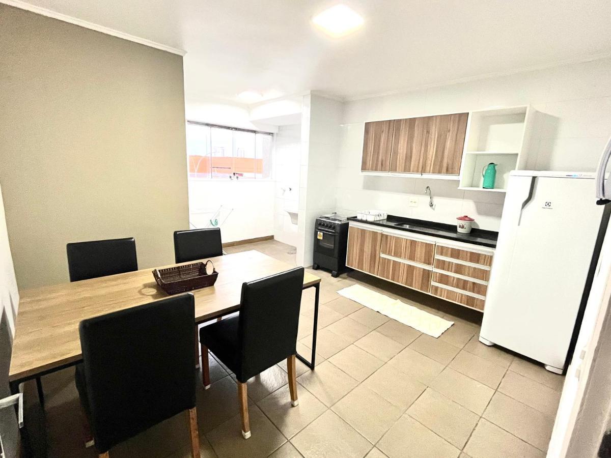 Apartamentos Grandes - 3 Quartos Com Suite بيراسيكابا المظهر الخارجي الصورة
