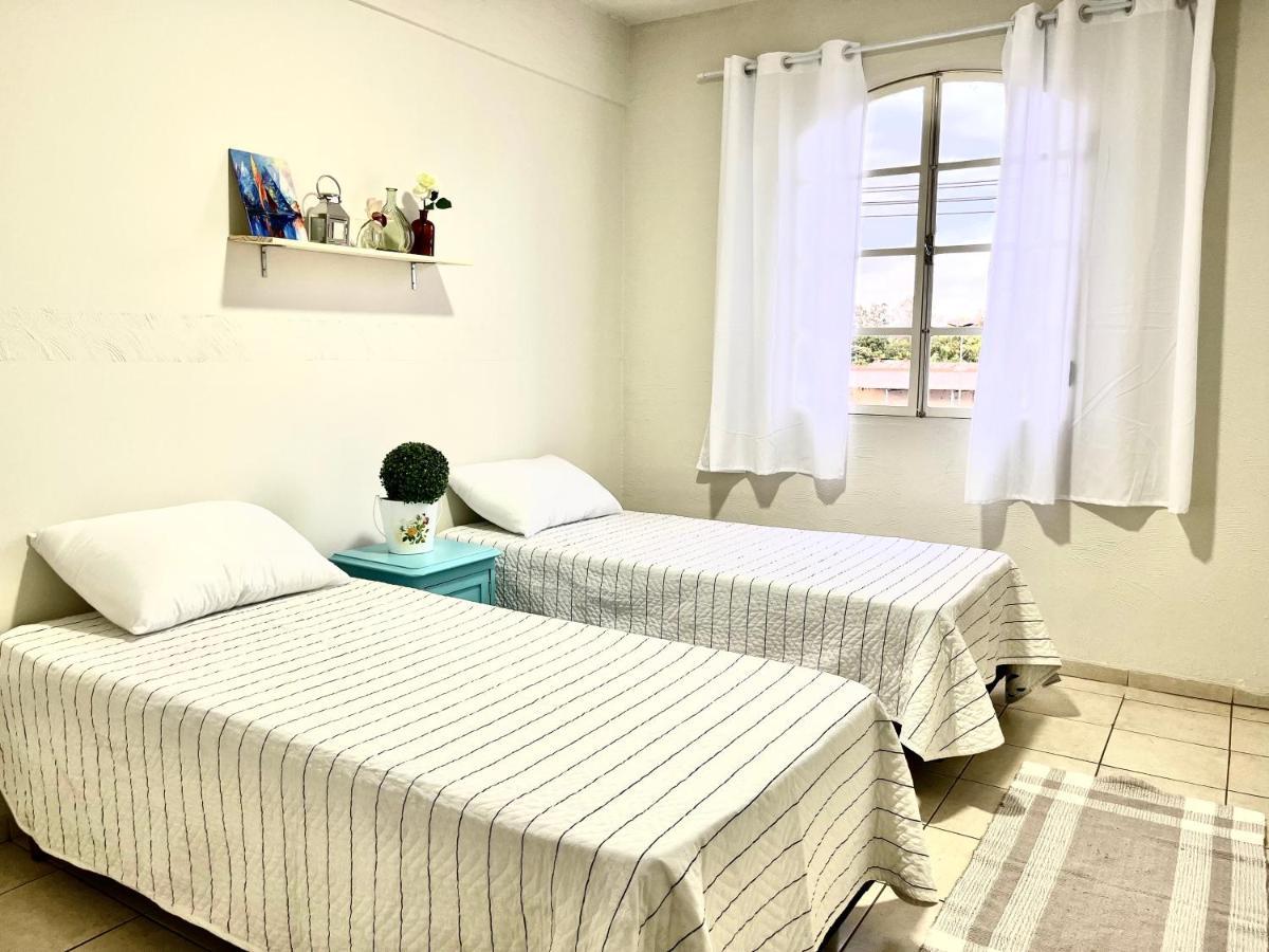 Apartamentos Grandes - 3 Quartos Com Suite بيراسيكابا المظهر الخارجي الصورة